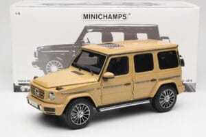 Mercedes G-Class G 500 W463A Solarbeam Yellow Metallic Minichamps 1:18 113037108 Metal - imagen 8 de 8