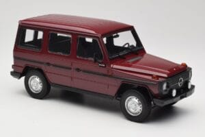 Mercedes G-Class W460 LWB Rojo Oscuro Minichamps 1:18 155038102 Metal - imagen 4 de 6
