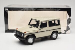 Mercedes G-Class W460 SWB Grey Metallic Minichamps 1:18 155038004 Metal - imagen 6 de 6