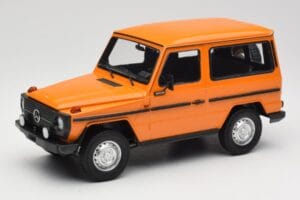 Mercedes G-Class W460 SWB Naranja Minichamps 1:18 155038000 Metal