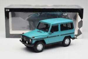 Mercedes G-Class W460 SWB Turquesa Minichamps 1:18 155038001 Metal - imagen 6 de 6