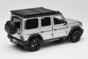 Mercedes G-Class W463 Iridium Silver Norev 1:18 183030 Metal - imagen 3 de 8