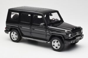 Mercedes G500 W463 Negro AUTOart 1:18 76216 Metal - imagen 6 de 8