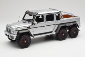 Mercedes AMG G63 W463 6x6 Iridium Plata AUTOart 1:18 76301 Compuesto