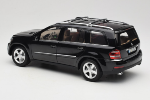 Mercedes GL X164 Obsidian Black Minichamps 1:18 B66962334 Metal - imagen 7 de 8