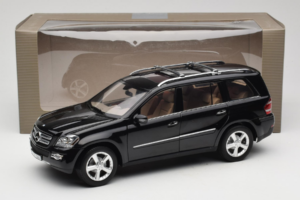 Mercedes GL X164 Obsidian Black Minichamps 1:18 B66962334 Metal - imagen 8 de 8