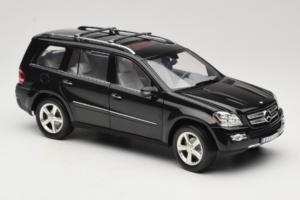 Mercedes GL X164 Period Brown Minichamps 1:18 B66962336 Metal - imagen 6 de 8