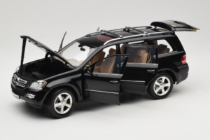 Mercedes GL X164 Tanzanite Blue Minichamps 1:18 B66962335 Metal - imagen 2 de 8