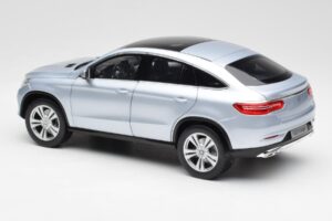 Mercedes GLE Coupe C292 Diamond Plata Norev 1:18 B66960358 Metal - imagen 7 de 8