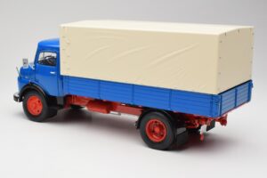 Mercedes L911 Azul Schuco 1:18 450044800 Metal - imagen 7 de 8