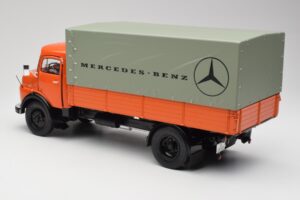 Mercedes L911 Naranja Schuco 1:18 450044700 Metal - imagen 7 de 8