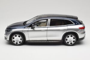 Mercedes Maybach EQS 680 V297 Azul NZG 1:18 1060/23 Metal - imagen 4 de 8