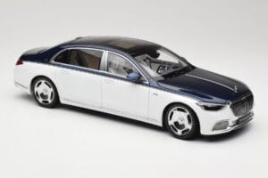 Mercedes Maybach S-Class Z223 Nautical Blue Diamond White Almost Real 1:18 820126 Metal - imagen 6 de 8