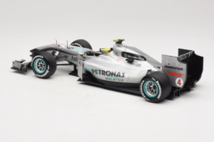 Mercedes MGP W01 #4 N. Rosberg Mercedes GP 2010 Minichamps 1:18 110100004 Metal - imagen 5 de 7
