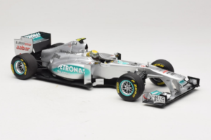 Mercedes MGP W02 #8 N. Rosberg Mercedes GP 2011 Minichamps 1:18 110110008 Metal - imagen 4 de 7