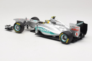 Mercedes MGP W02 #8 N. Rosberg Mercedes GP 2011 Minichamps 1:18 110110008 Metal - imagen 5 de 7