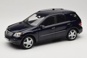 Mercedes ML W164 Tanzanite Blue Edición Concesionario Minichamps 1:18 B66962322 Metal