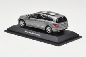Mercedes R-Class W251 Palladium Silver Metallic Minichamps 1:43 B66960055 Metal - imagen 3 de 4