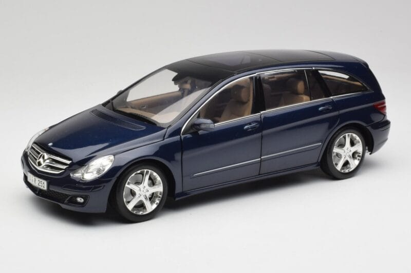 Mercedes R-Class W251 Tanzanita Azul Minichamps 1:18 150034600 Metal