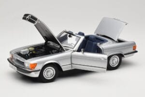 Mercedes R107 380 SL Plata Norev 1:18 183725 Metal - imagen 2 de 8