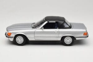 Mercedes R107 380 SL Plata Norev 1:18 183725 Metal - imagen 4 de 8