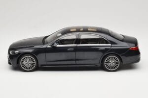 Mercedes S-Class W223 AMG Line Anthracite Blue Norev 1:18 183800 Metal - imagen 4 de 8