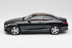 Mercedes S-Class Coupe C217 Smaragd Verde Metallic Norev 1:18 B66961244 Metal - imagen 4 de 8