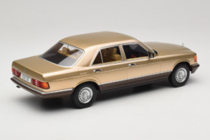 Mercedes S-Class W126 Metallic Beige MCG 1:18 MCG18548 Metal - imagen 2 de 6