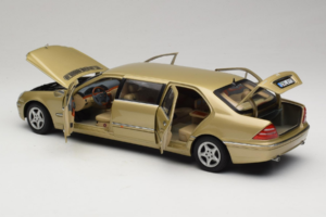 Mercedes S-Class W220 Pullman Gold Metallic Sun Star 1:18 4113 Metal - imagen 5 de 8
