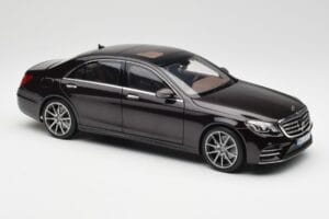 Mercedes S-Class W222 AMG Line Ruby Negro Metallic Norev 1:18 183483 Metal - imagen 6 de 8
