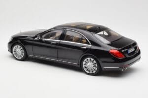 Mercedes S-Class W222 Negro Metallic Norev 1:18 183480 Metal - imagen 7 de 8