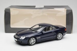 Mercedes SL 500 R230 Azul Maisto 1:18 B66962126 Metal - imagen 8 de 8