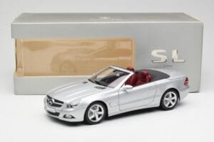Mercedes SL 500 R230 Cabriolet Iridium Plata Minichamps 1:18 B66962388 Metal - imagen 8 de 8