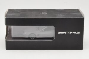 Mercedes SL 55 AMG R230 Plata Minichamps 1:43 B66962347 Metal - imagen 4 de 4