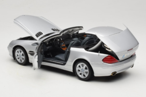 Mercedes SL R129 Plata Minichamps 1:18 B66962133 Metal - imagen 6 de 10