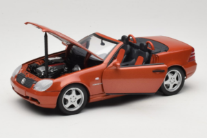 Mercedes SLK R170 230 AMG Orange Metallic Minichamps 1:18 B66005227 Metal - imagen 2 de 9