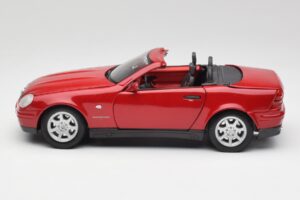 Mercedes SLK 230 R170 Rojo Maisto 1:18 56023 Metal - imagen 5 de 9
