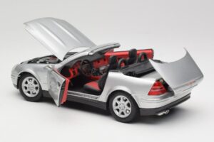 Mercedes SLK R170 Roadster Plateado Maisto 1:18 31674 Metal - imagen 7 de 9