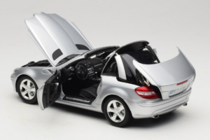 Mercedes SLK R171 Plata Minichamps 1:18 B66962318 Metal - imagen 6 de 9