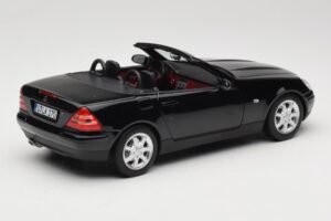 Mercedes SLK200 R170 Negro Norev 1:18 B66040714 Metal - imagen 4 de 9