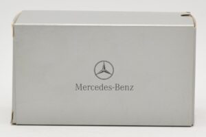 Mercedes SLR McLaren Crystal Silver Minichamps 1:43 B66961974 Metal - imagen 4 de 4