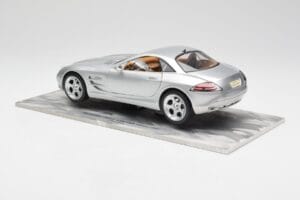 Mercedes SLR Vision Plateado Edición Limitada Con Base de Aluminio Bburago 1:18 B66962102 Metal - imagen 7 de 8