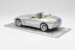Mercedes SLR Vision Roadster Liquid Plata Maisto 1:18 B66963208 Metal - imagen 7 de 8