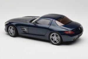 Mercedes SLS AMG C197 Blue Metallic Minichamps 1:18 100039021 Metal - imagen 7 de 8