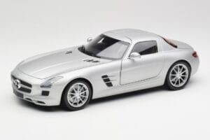 Mercedes SLS AMG C197 Iridium Plata Minichamps 1:18 100039026 Metal