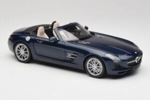 Mercedes SLS AMG R197 Roadster South Seas Azul Minichamps 1:18 100039031 Metal - imagen 6 de 8