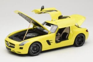 Mercedes SLS AMG C197 Amarillo Minichamps 1:18 100039022 Metal - imagen 2 de 8