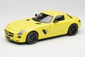 Mercedes SLS AMG C197 Amarillo Minichamps 1:18 100039022 Metal