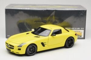 Mercedes SLS AMG C197 Amarillo Minichamps 1:18 100039022 Metal - imagen 8 de 8