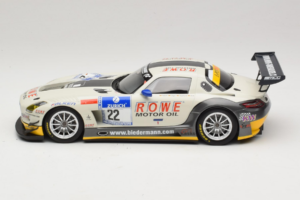 Mercedes SLS AMG GT3 #22 Rowe Racing R. Graf / M. Seyffarth ADAC 24h Nurburgring 2012 Minichamps 1:18 151123122 Metal - imagen 3 de 6